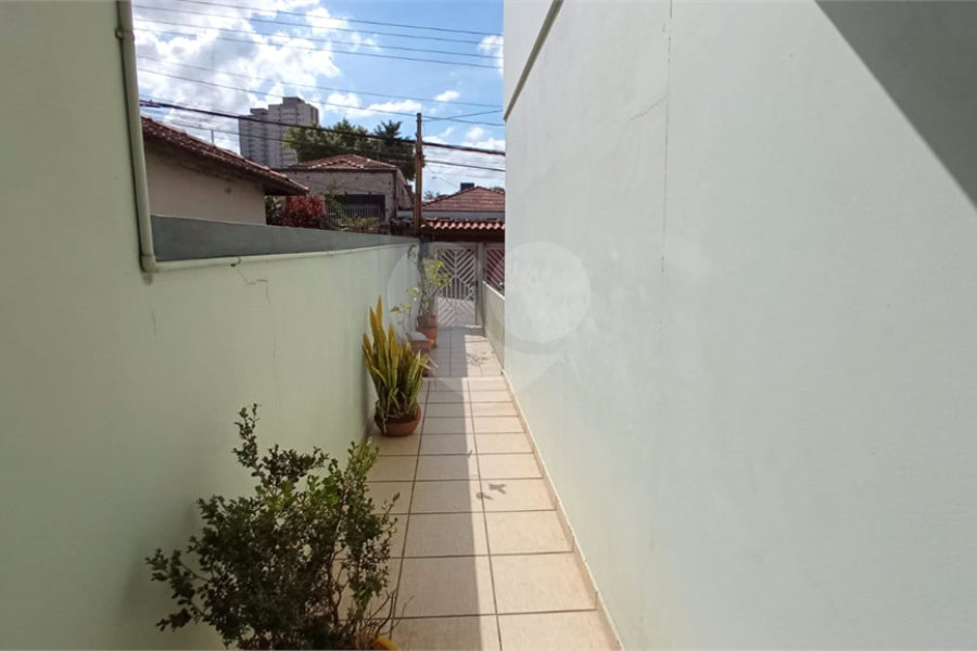 Sobrado à venda com 3 quartos, sendo 1 suíte, em Vila Paulicéia, São Paulo, SP