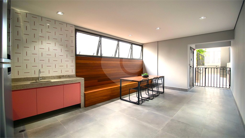 Apartamento à venda com 4 suítes em Jardim das Acácias, São Paulo, SP