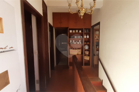 Casa à venda com 3 quartos, sendo 1 suíte, em Alto da Boa Vista, São Paulo, SP