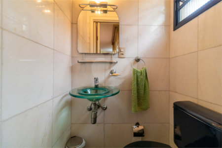 Casa Térrea à venda com 3 quartos, sendo 1 suíte, em Santo Amaro, São Paulo, SP