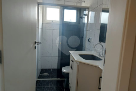 Sobrado à venda com 5 suítes no Centro, Vinhedo, SP
