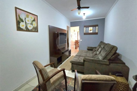 Casa à venda com 3 quartos em Jardim Roberto Selmi Dei, Araraquara, SP