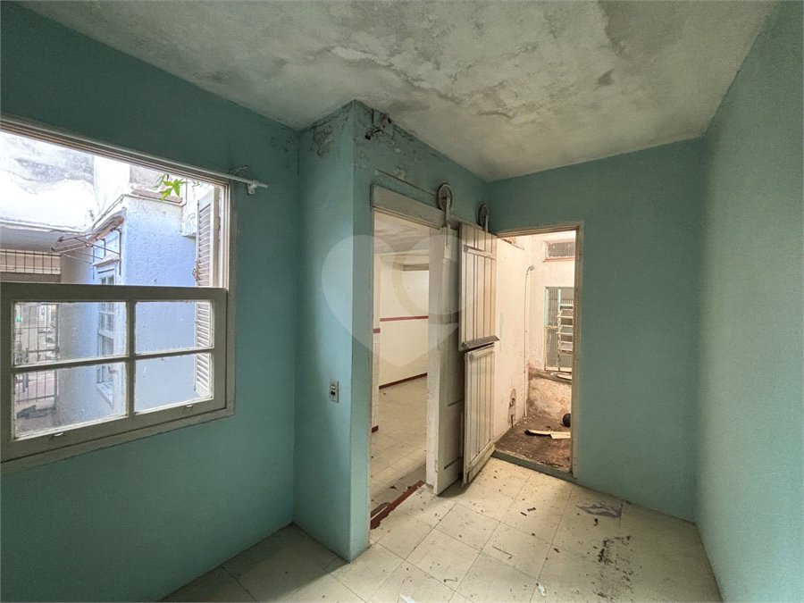 Sobrado à venda com 4 quartos em Vila Paulicéia, São Paulo, SP