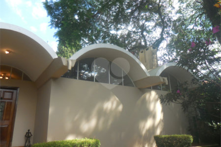 Casa à venda com 4 quartos, sendo 1 suíte,  em Interlagos, São Paulo, SP