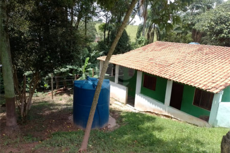 Chácara à venda com 8 quartos em Parque Piratininga, Itaquaquecetuba, SP