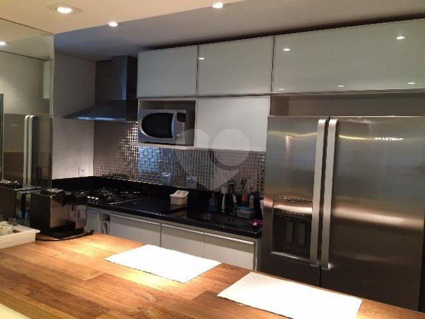 Apartamento à venda com 2 suítes em Real Parque, São Paulo, SP
