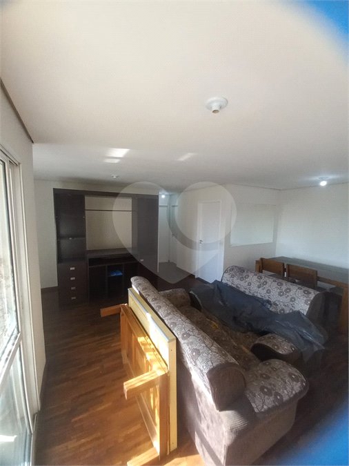 Apartamento à venda ou para alugar com 2 quartos, sendo 1 suíte, em Vila Bertioga, São Paulo, SP