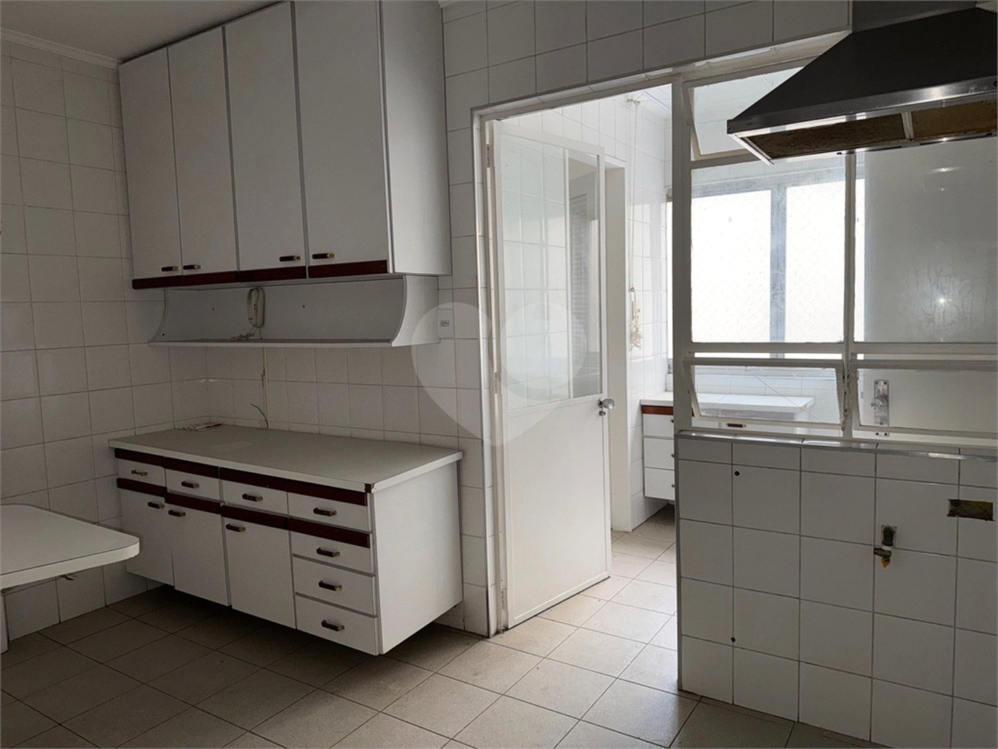 Apartamento à venda ou para alugar com 3 quartos, sendo 1 suíte,  em Jardim Paulista, São Paulo, SP