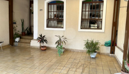 Sobrado à venda com 3 quartos em Santana, São Paulo, SP