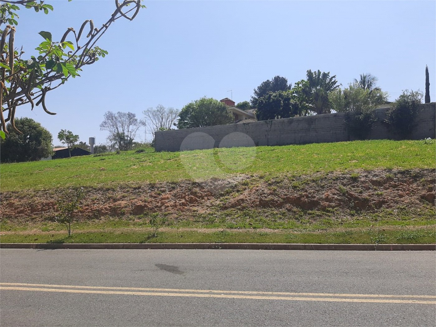Terreno à venda com 1 suíte em Bosque, Vinhedo, SP