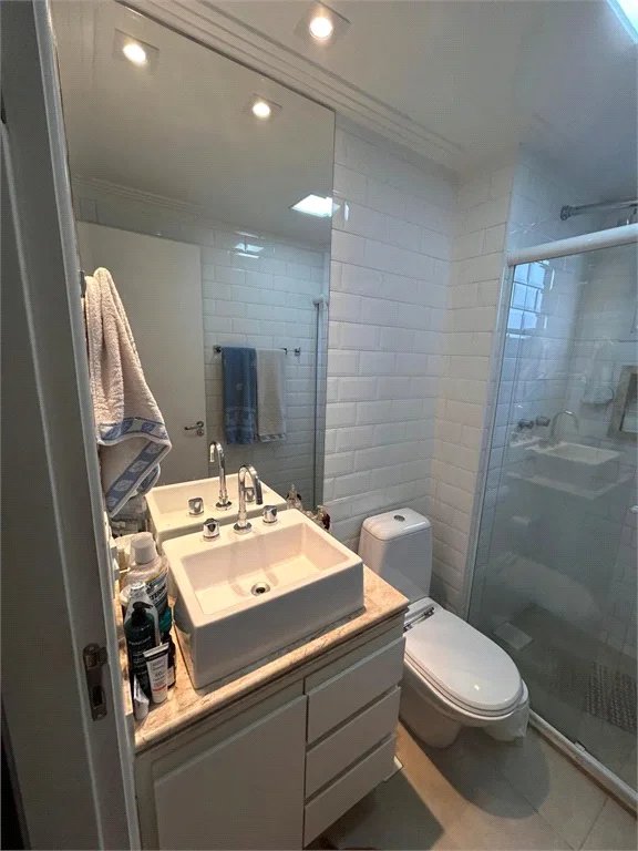 Apartamento à venda com 3 quartos, sendo 1 suíte, em Vila Andrade, São Paulo, SP