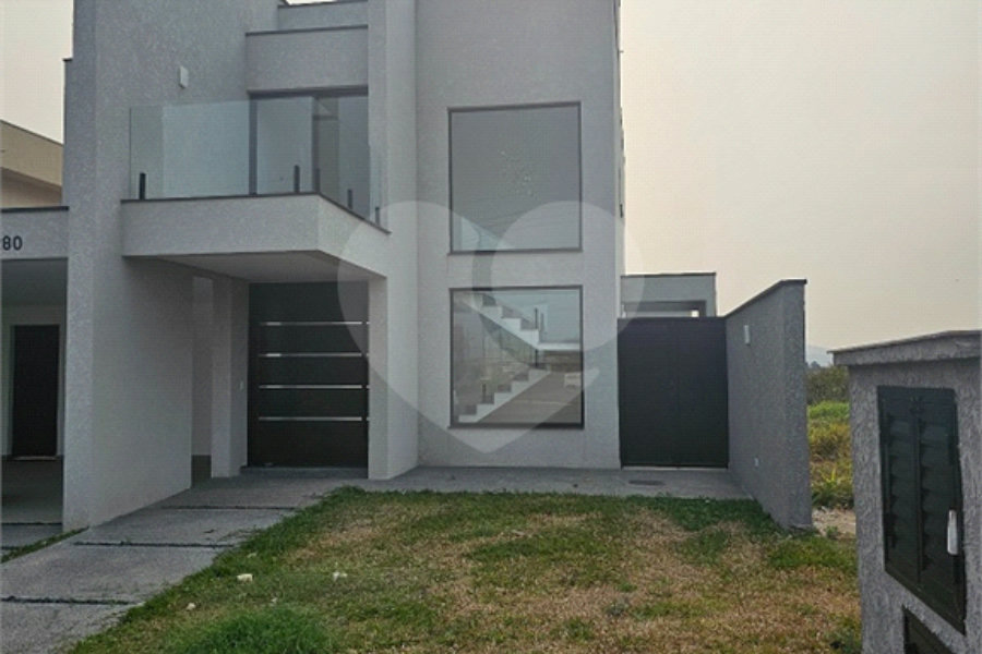Sobrado à venda com 4 quartos, sendo 3 suítes, em Mariápolis Ginetta, Vargem Grande Paulista, SP