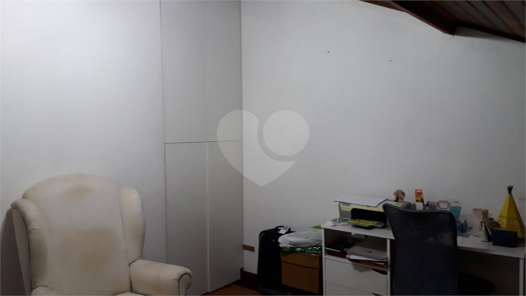 Casa à venda com 3 quartos, sendo 1 suíte, no condomínio Barbará Ii, São Paulo - SP