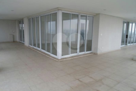 Apartamento à venda com 4 suítes em Campo Belo, São Paulo, SP