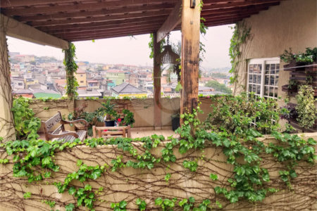 Casa Térrea à venda com 3 quartos, sendo 1 suíte, em Jardim Marisa, São Paulo, SP