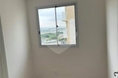 Apartamento à venda com 2 quartos em Parque Industrial Tomas Edson, São Paulo, SP