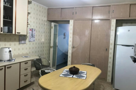 Sobrado à venda com 3 quartos, sendo 1 suíte, em Santa Teresinha, São Paulo, SP