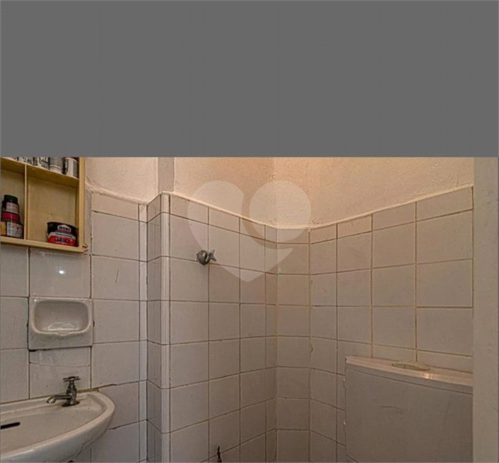 Apartamento à venda com 3 quartos, sendo 1 suíte,  em Aclimação, São Paulo, SP