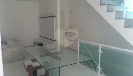 Casa em condomínio à venda com 3 quartos, sendo 1 suíte,  em Horto Florestal, São Paulo, SP