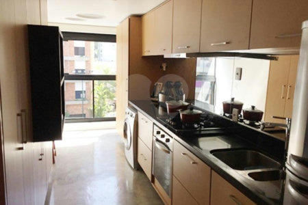 Apartamento à venda com 2 quartos, sendo 1 suíte,  em Vila Suzana, São Paulo, SP