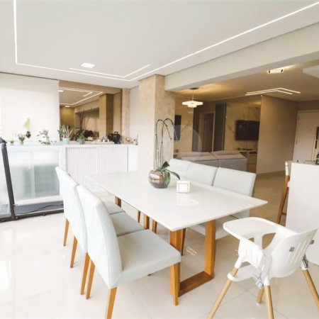 Apartamento à venda com 3 quartos, sendo 1 suíte,  em Vila Dom Pedro II, São Paulo, SP