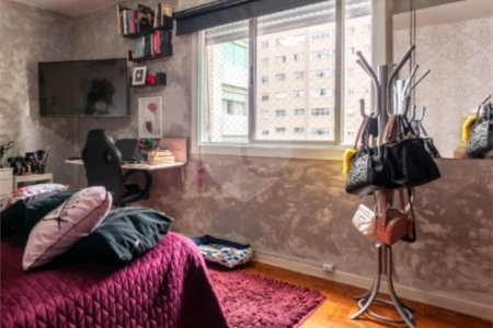 Apartamento à venda com 3 quartos, sendo 1 suíte, em Bela Vista, São Paulo, SP