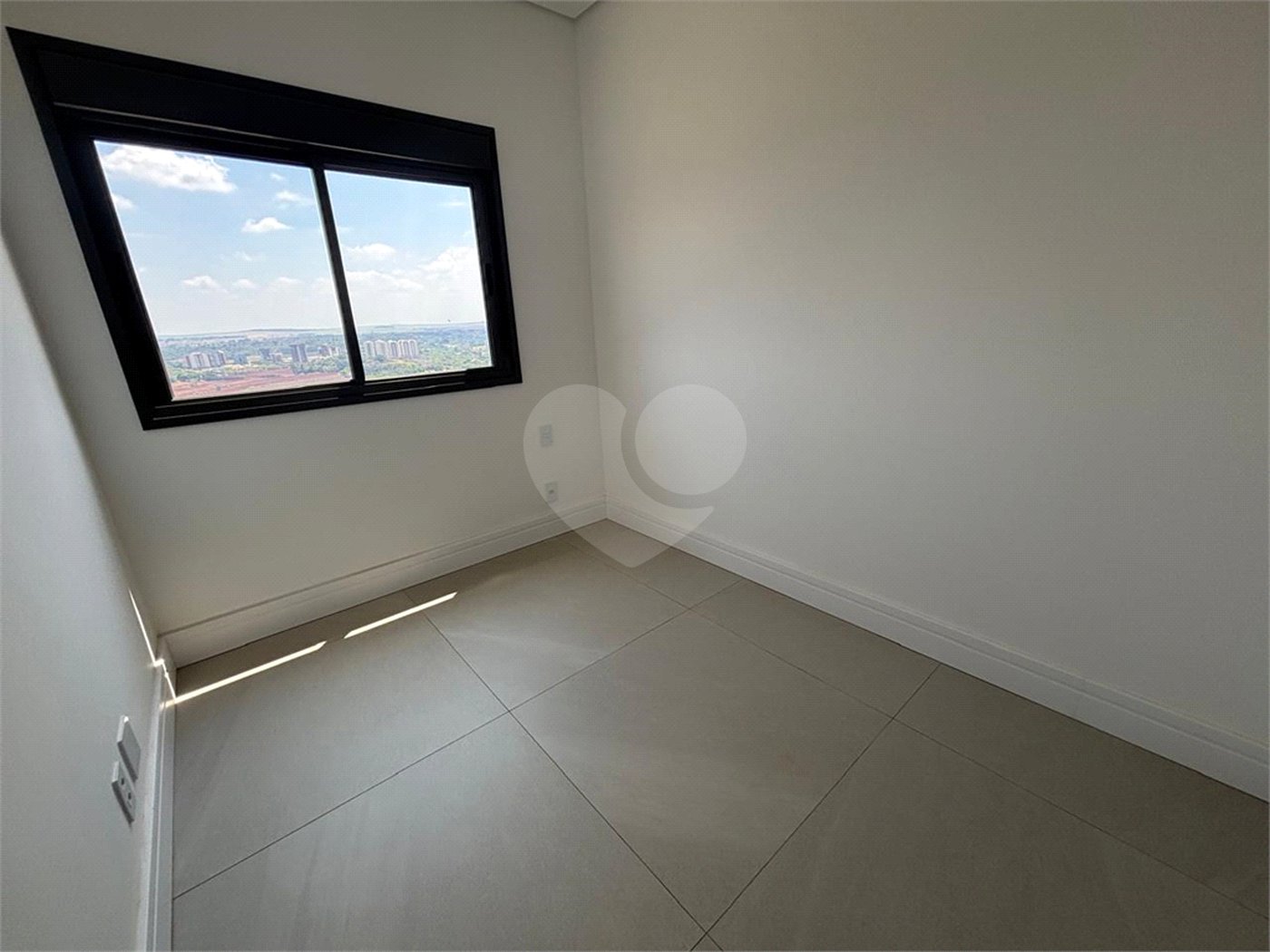 Apartamento à venda com 4 suítes em Jardim Ilhas do Sul, Ribeirão Preto, SP