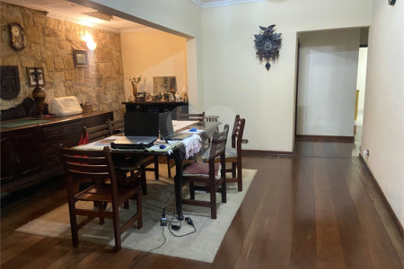 Casa à venda com 4 quartos, sendo 1 suíte, em Jardim Rincão, Arujá, SP