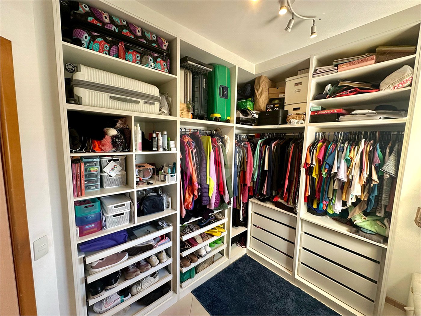 Apartamento à venda com 3 quartos, sendo 1 suíte,  em Baeta Neves, São Bernardo do Campo, SP