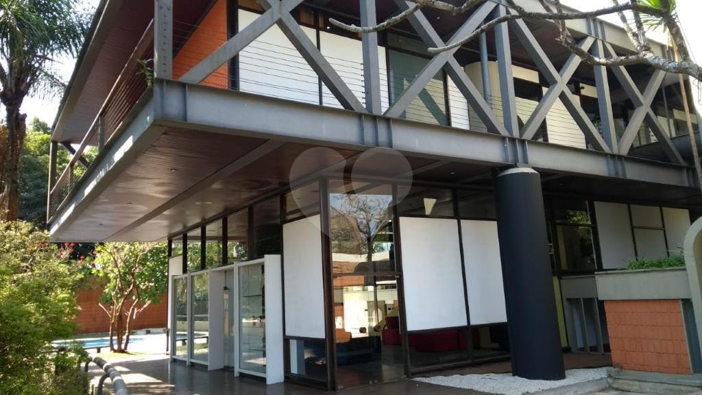 Casa à venda com 4 quartos, sendo 1 suíte, em Retiro Morumbi, São Paulo, SP