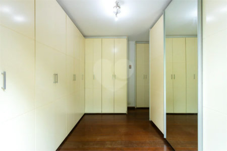 Casa Térrea à venda com 3 quartos, sendo 2 suítes, em Jardim Marajoara, São Paulo, SP