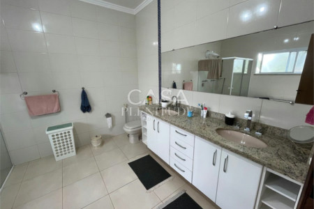 Casa em condomínio à venda com 3 quartos, sendo 1 suíte, no Centro, Araçoiaba da Serra, SP