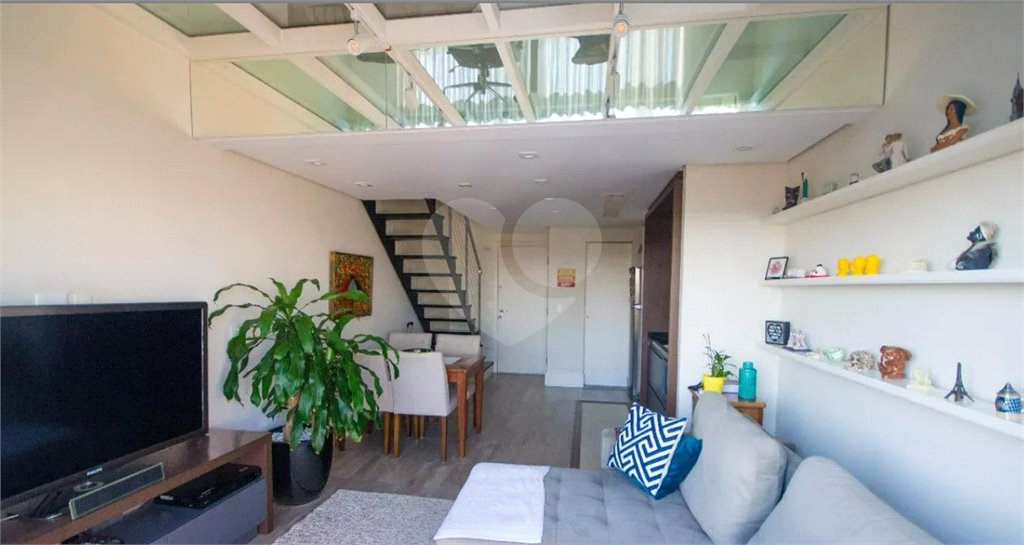 Apartamento à venda com 2 quartos, sendo 1 suíte, em Vila Mariana, São Paulo, SP
