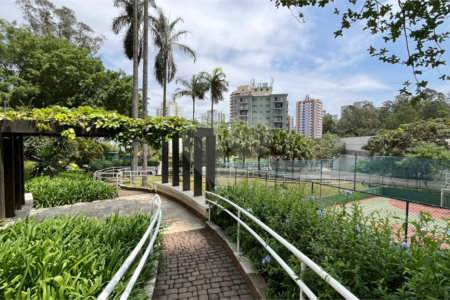 Apartamento à venda com 4 quartos, sendo 3 suítes, em Vila Andrade, São Paulo, SP