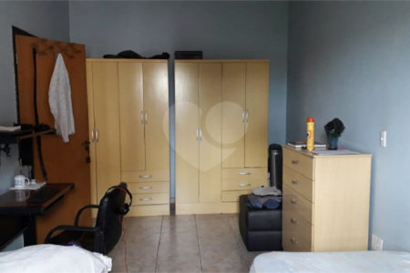 Casa à venda com 3 quartos, sendo 1 suíte, no condomínio Ibiti do Paço, Sorocaba - SP