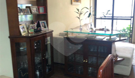 Apartamento à venda com 3 quartos em São Judas, São Paulo, SP