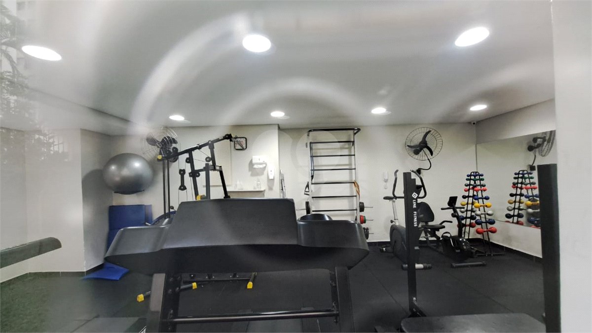 Apartamento à venda com 3 quartos, sendo 1 suíte, em Vila Mariana, São Paulo, SP