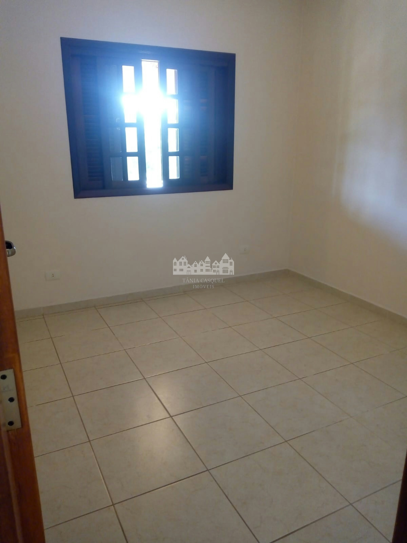 Casa para alugar com 3 quartos, sendo 1 suíte, em Vila Petrópolis, Atibaia, SP