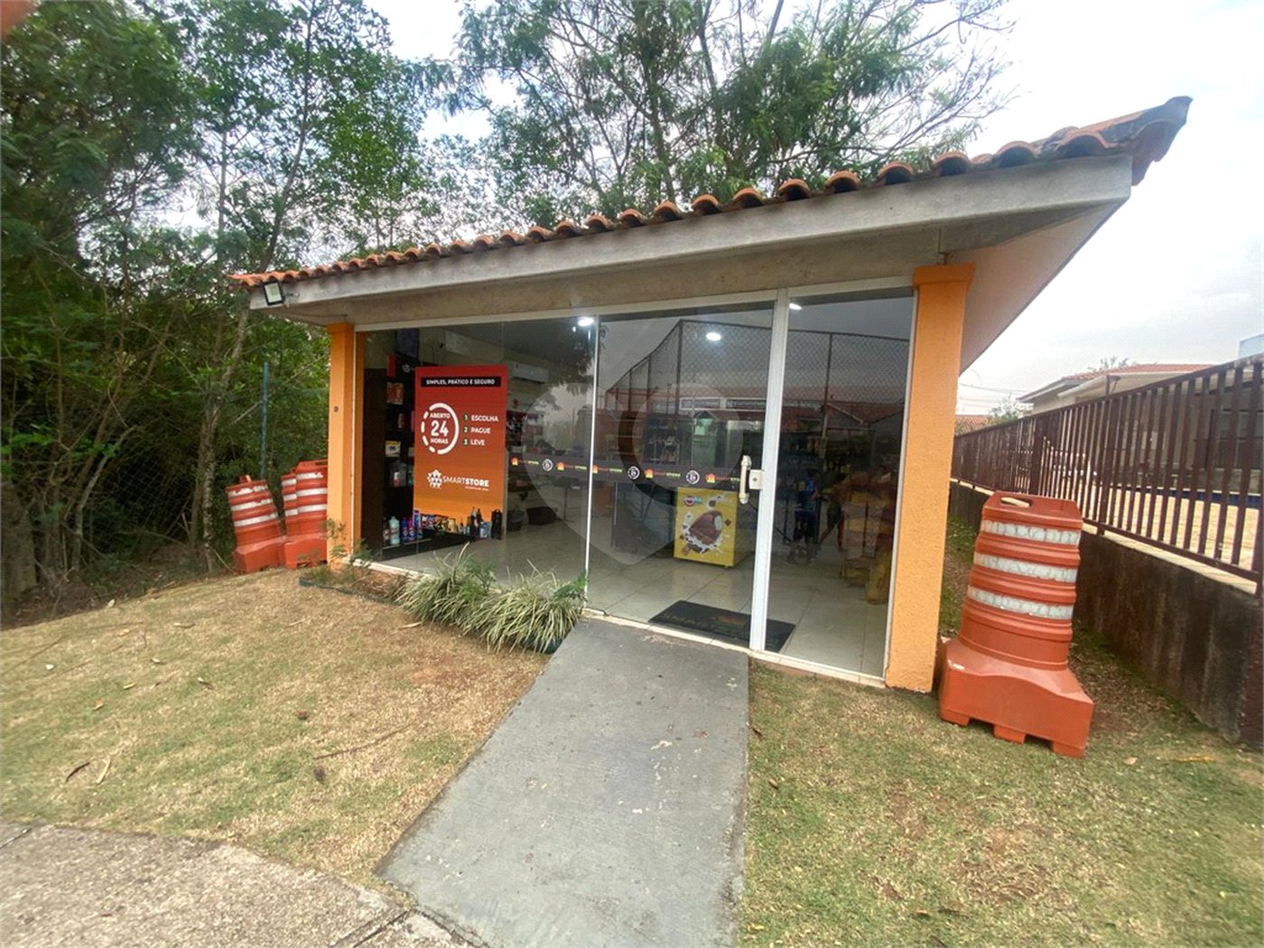 Casa à venda com 2 quartos no condomínio Vila Del Rey, Sorocaba - SP