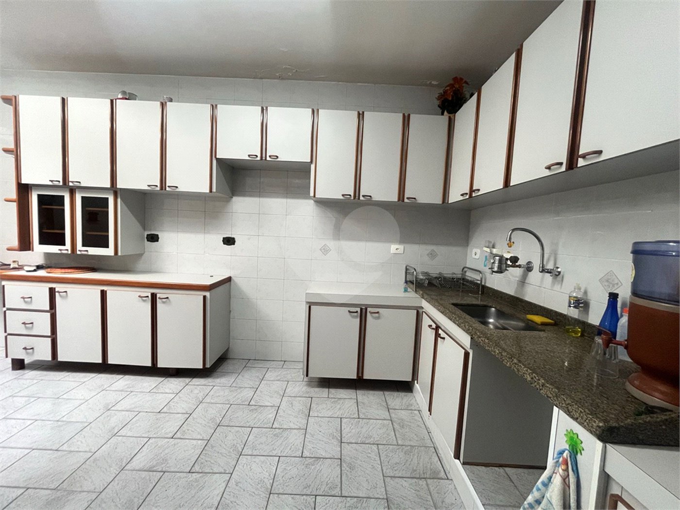Casa à venda com 4 quartos, sendo 1 suíte,  em Jardim Franca, São Paulo, SP