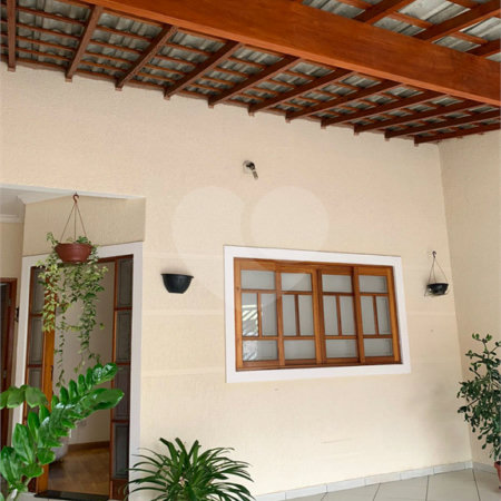 Casa à venda com 3 quartos, sendo 1 suíte, em Residencial Bosque dos Ipês, São José dos Campos, SP