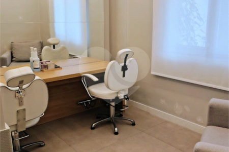 Apartamento à venda com 3 quartos, sendo 1 suíte, em Santo Amaro, São Paulo, SP