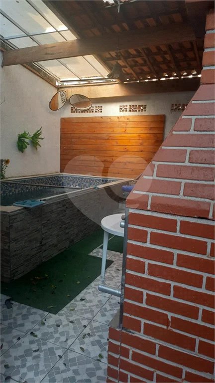 Sobrado à venda com 3 quartos, sendo 1 suíte, em Tremembé, São Paulo, SP