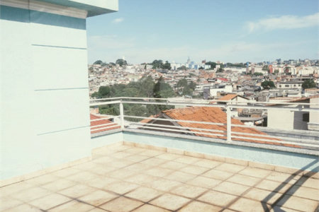 Sobrado à venda com 3 suítes em Jardim Dona Sinhá, São Paulo, SP