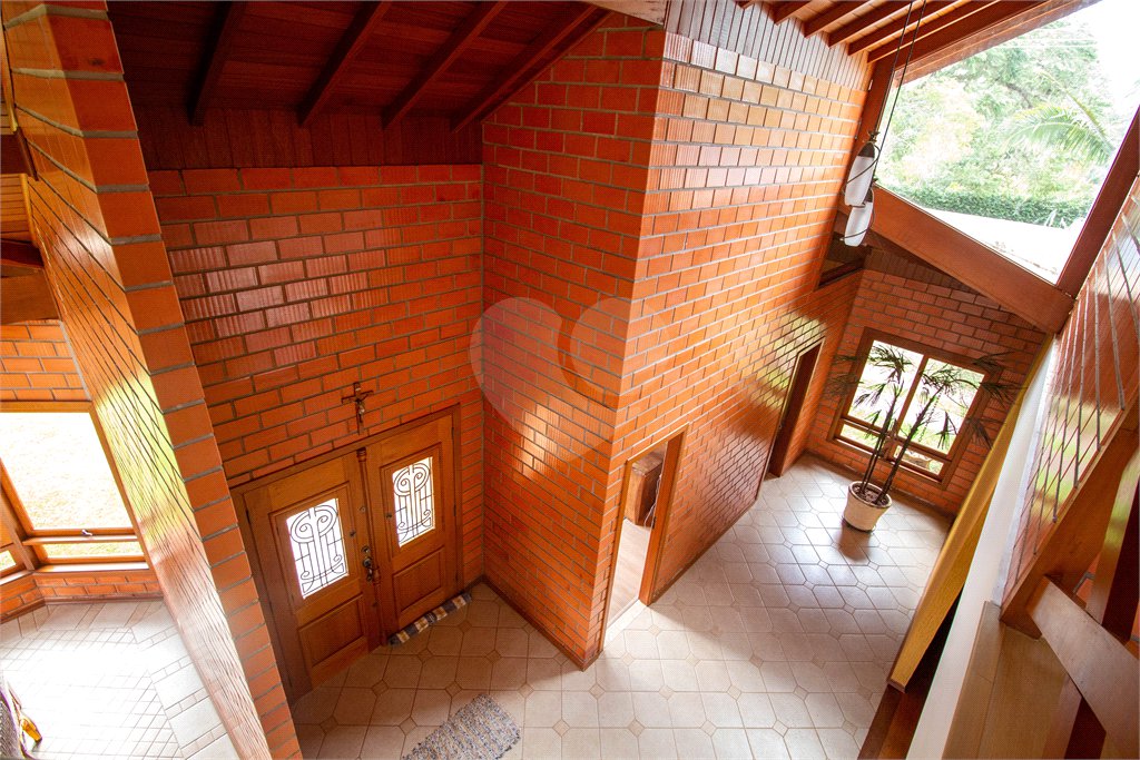 Chácara à venda com 4 quartos, sendo 2 suítes, em Jardim Oriental, Mairinque, SP