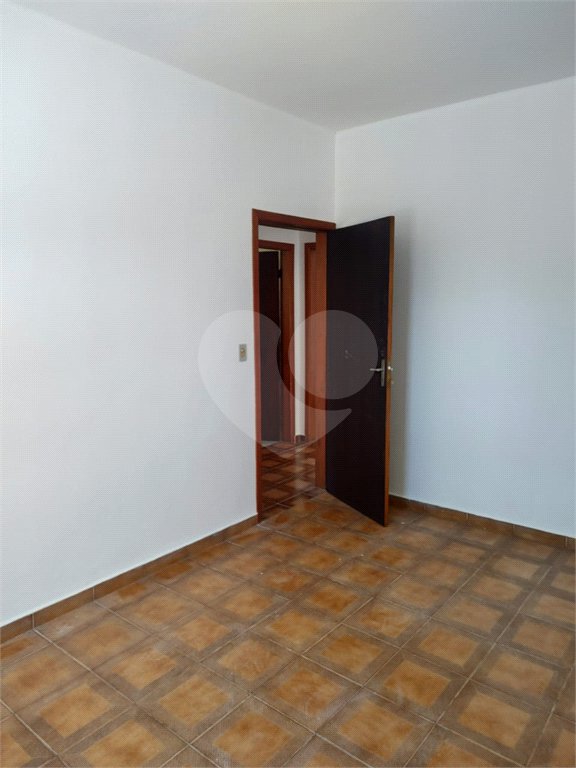 Casa à venda com 3 quartos, sendo 1 suíte,  em Jardim Cintia, Mogi das Cruzes, SP