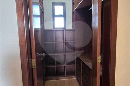 Apartamento à venda ou para alugar com 3 quartos, sendo 2 suítes, em Vila Romana, São Paulo, SP