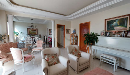Apartamento à venda com 4 quartos, sendo 1 suíte,  em Tijuca, Rio de Janeiro, RJ