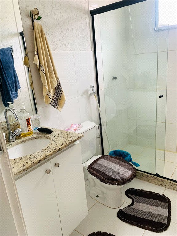 Casa à venda com 4 quartos, sendo 3 suítes, no condomínio Morada da Serra Residencial, Rio de Janeiro - RJ
