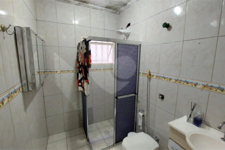 Casa à venda com 3 quartos, sendo 1 suíte,  em Vila Nivi, São Paulo, SP